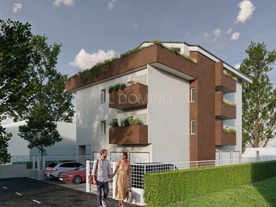 Immagine 2 di Appartamento in vendita  in Via Manara Valgimigli a Padova