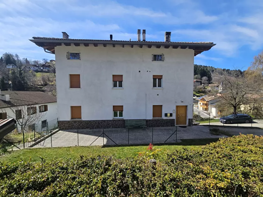 Immagine 16 di Appartamento in vendita  in Frazione Campregheri 23 a Altopiano Della Vigolana