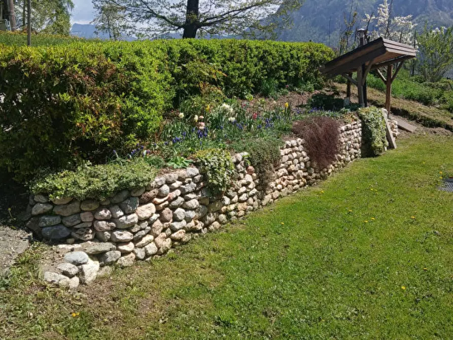 Immagine 25 di Appartamento in vendita  in Frazione Campregheri 23 a Altopiano Della Vigolana