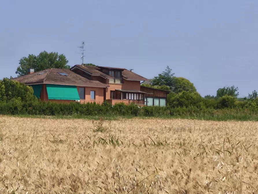 Immagine 2 di Casa indipendente in vendita  in Cda Cavallino 89/A a Civitanova Marche