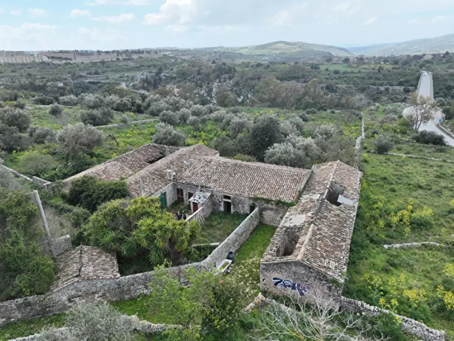 Immagine 1 di Casa indipendente in vendita  in Via Loreto a Modica