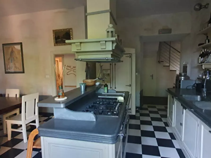 Immagine 18 di Villa in vendita  in Via di Fioranello a Roma