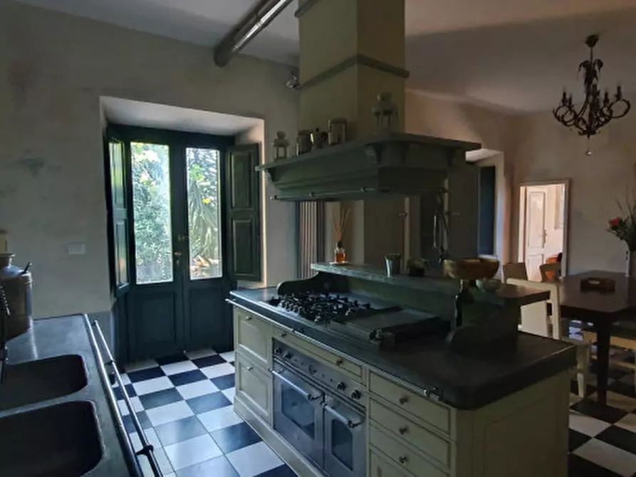 Immagine 19 di Villa in vendita  in Via di Fioranello a Roma