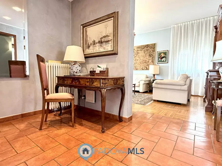 Immagine 5 di Casa indipendente in vendita  in Via Donato Bramante a Padova