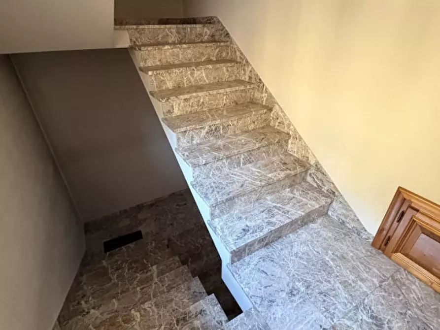 Immagine 32 di Attività commerciale in vendita  in Via Cima Gogna a Auronzo Di Cadore