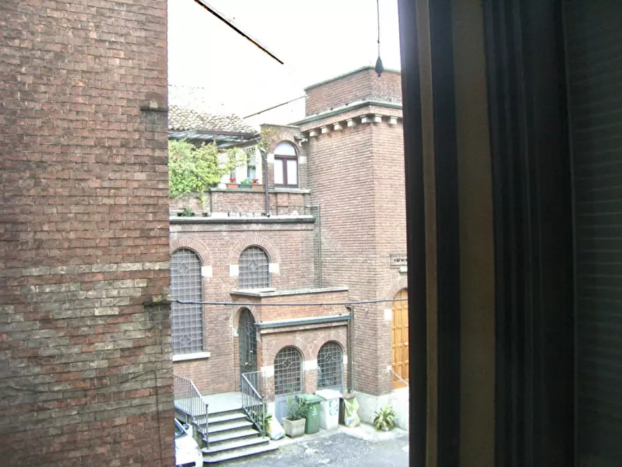 Immagine 15 di Appartamento in affitto  in Alzaia Naviglio Grande 26 a Milano