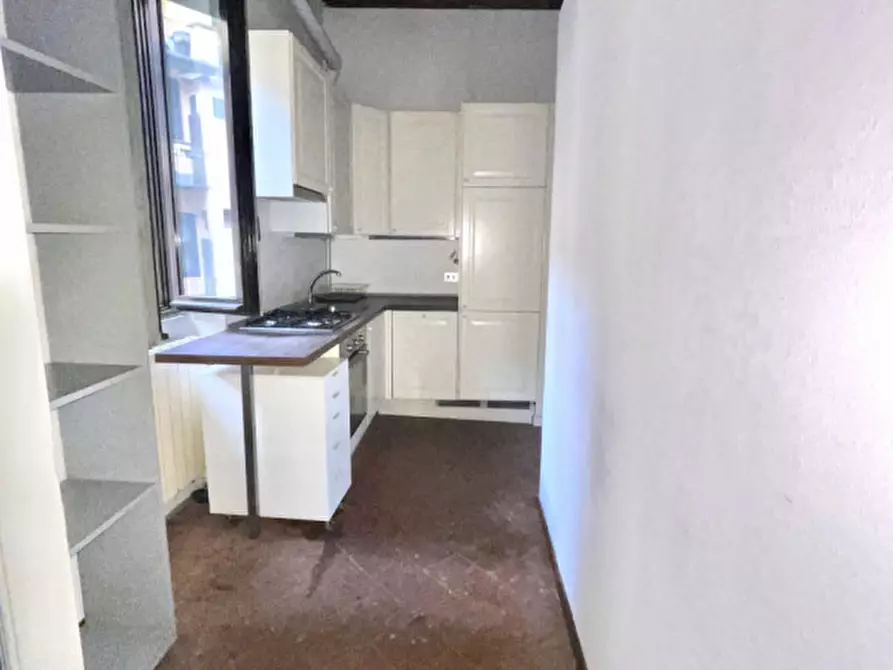 Immagine 22 di Appartamento in affitto  in Alzaia Naviglio Grande 26 a Milano