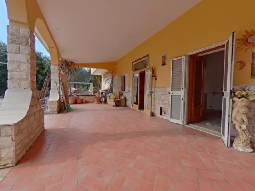 Immagine 5 di Villa in vendita  in Contrada Fascianello a Fasano