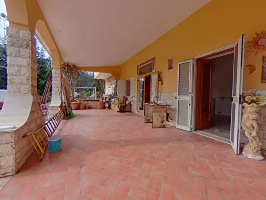 Immagine 6 di Villa in vendita  in Contrada Fascianello a Fasano