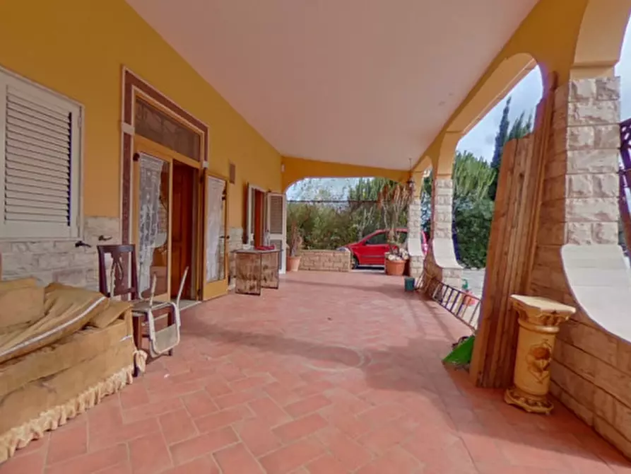 Immagine 8 di Villa in vendita  in Contrada Fascianello a Fasano