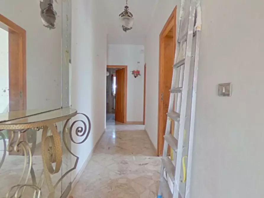 Immagine 31 di Villa in vendita  in Contrada Fascianello a Fasano