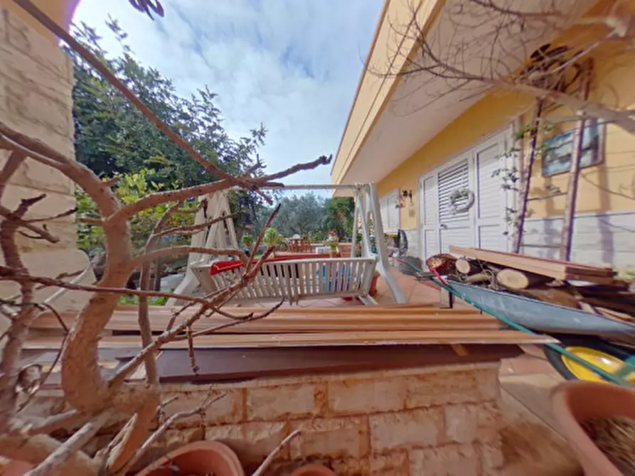 Immagine 38 di Villa in vendita  in Contrada Fascianello a Fasano