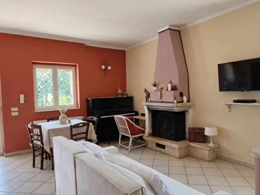 Immagine 40 di Villa in vendita  in Contrada Fascianello a Fasano