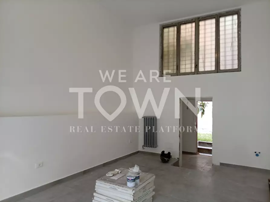 Immagine 1 di Negozio in affitto  in Viale Carlo Espinasse 84 a Milano