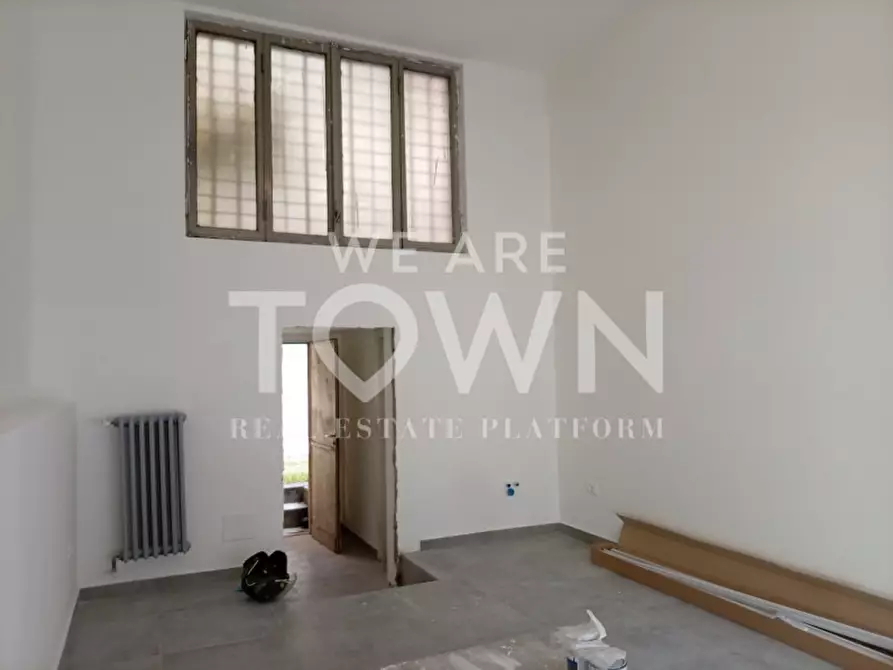 Immagine 2 di Negozio in affitto  in Viale Carlo Espinasse 84 a Milano