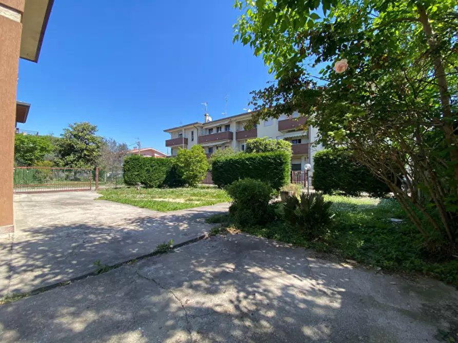 Immagine 3 di Casa bifamiliare in vendita  in Via Porta Valesella a Monselice