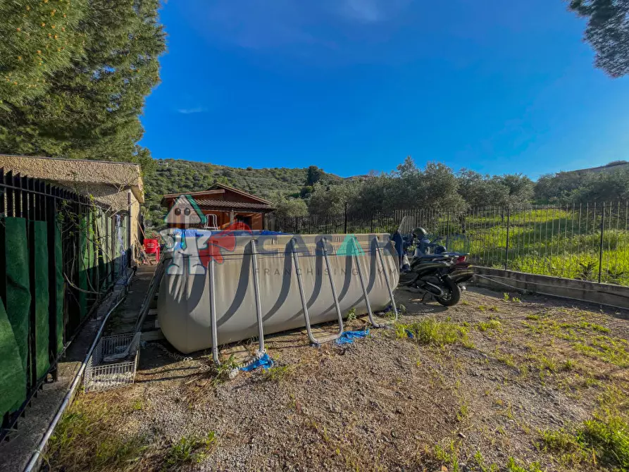 Immagine 15 di Casa indipendente in vendita  in Via Segretaria a Misilmeri