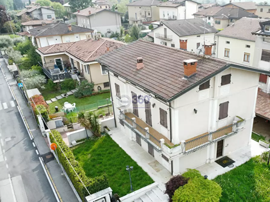 Immagine 4 di Appartamento in vendita  in Via Marchiani a Passirano