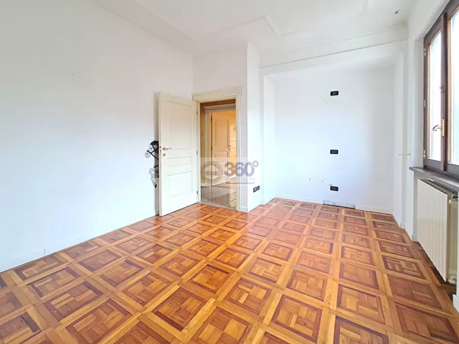 Immagine 16 di Appartamento in vendita  in Via Marchiani a Passirano
