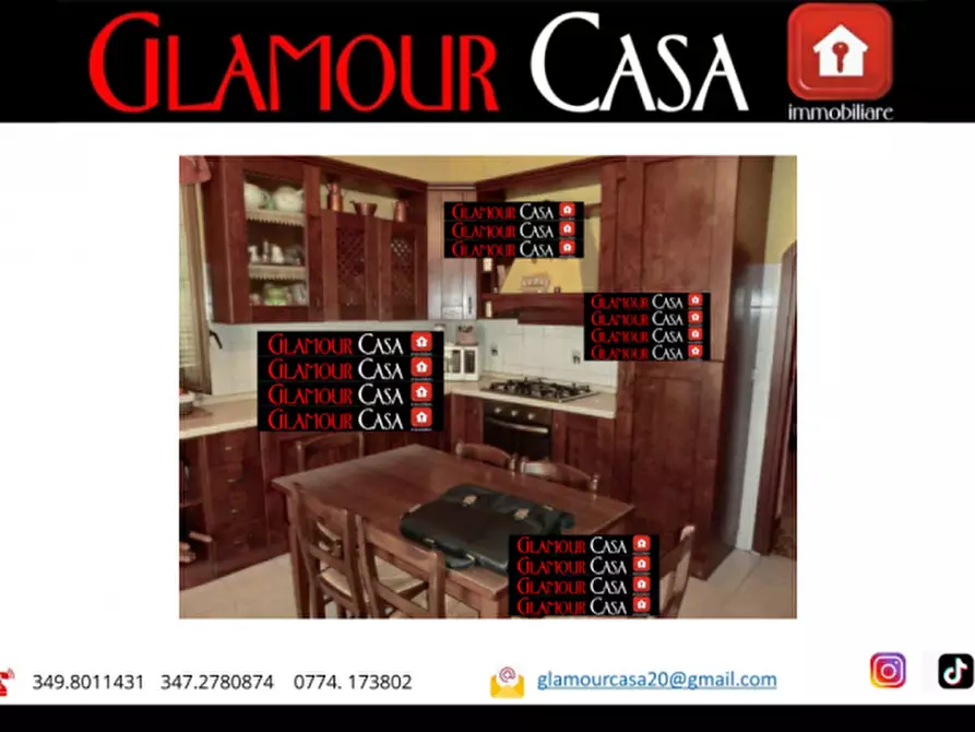 Immagine 2 di Villa in vendita  in Via Amilcare Cipriani a Anzio