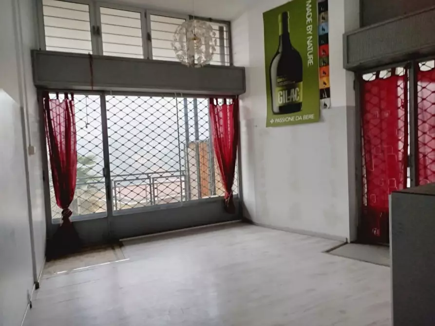 Immagine 7 di Negozio in affitto  in VIA ROMA 112 a Pino Torinese