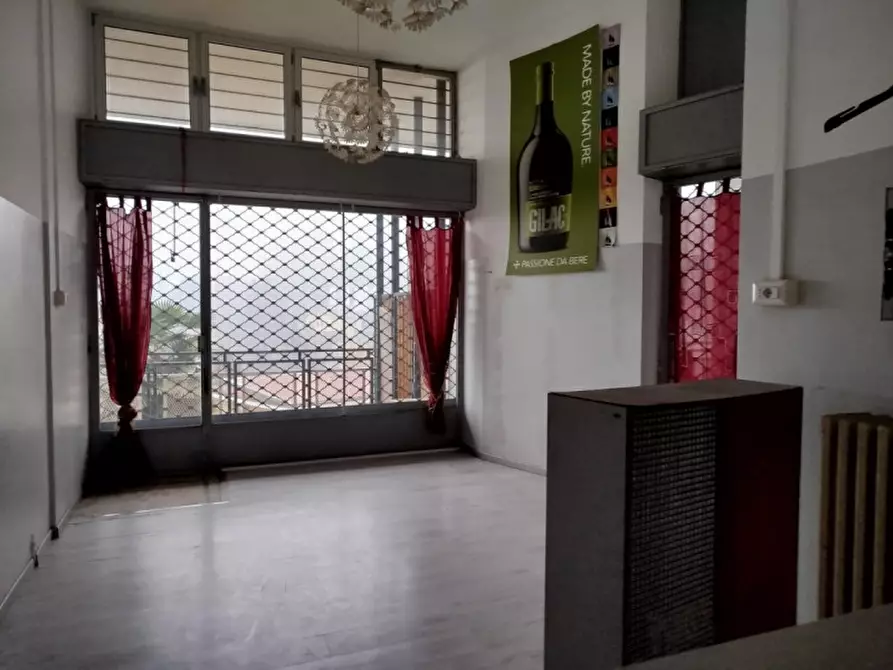 Immagine 8 di Negozio in affitto  in VIA ROMA 112 a Pino Torinese