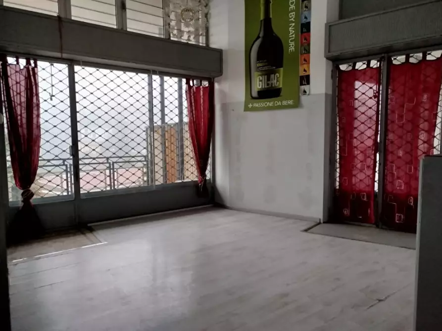 Immagine 9 di Negozio in affitto  in VIA ROMA 112 a Pino Torinese