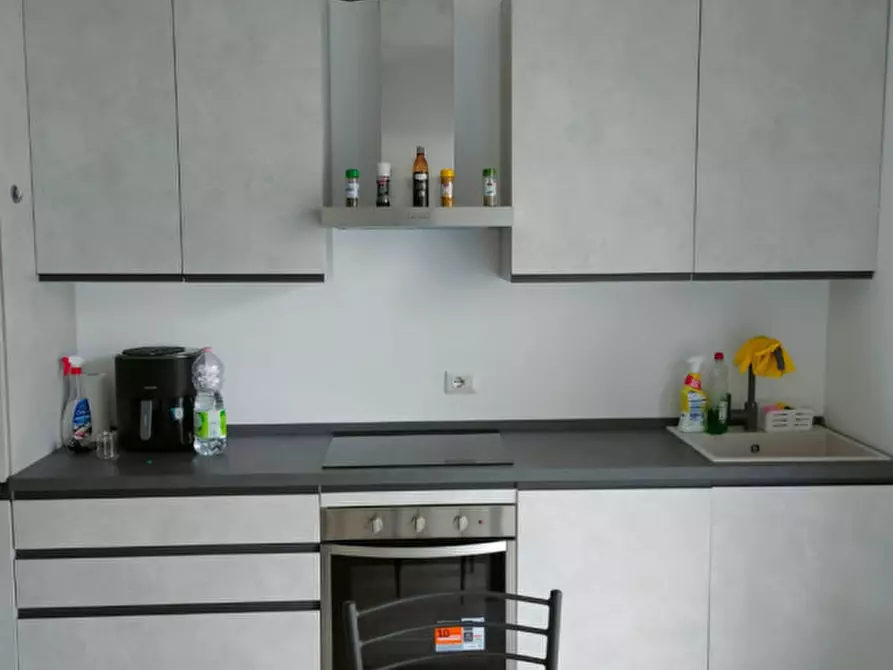 Immagine 1 di Camera in affitto  in Via Marco Aurelio Cavedagni, 10 a Parma