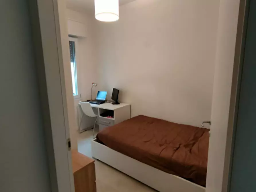 Immagine 10 di Camera in affitto  in Via Marco Aurelio Cavedagni, 10 a Parma