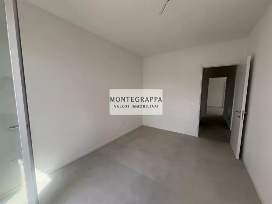 Immagine 6 di Appartamento in vendita  in Via Venticinque Aprile a Rossano Veneto