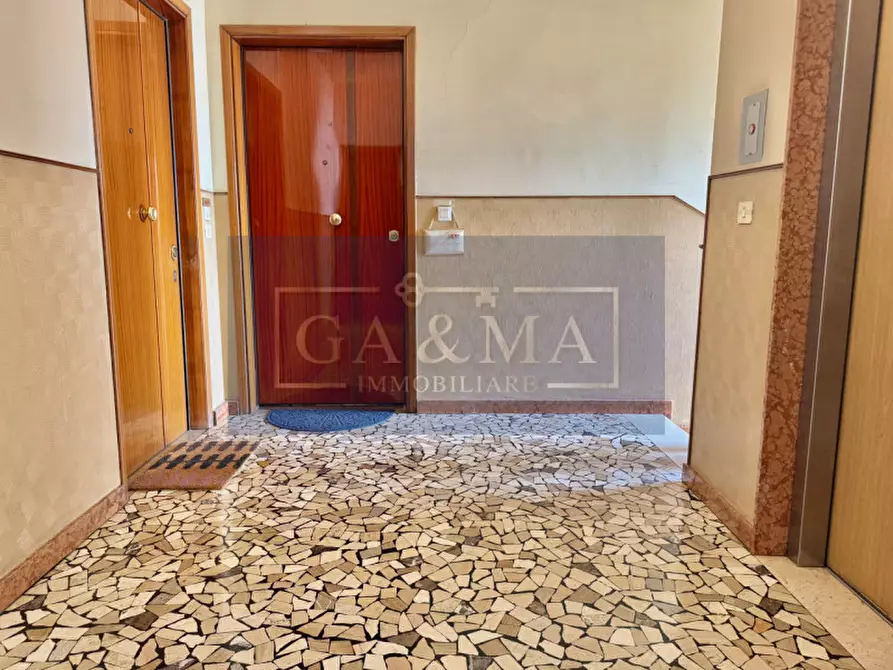 Immagine 29 di Appartamento in vendita  a Parma