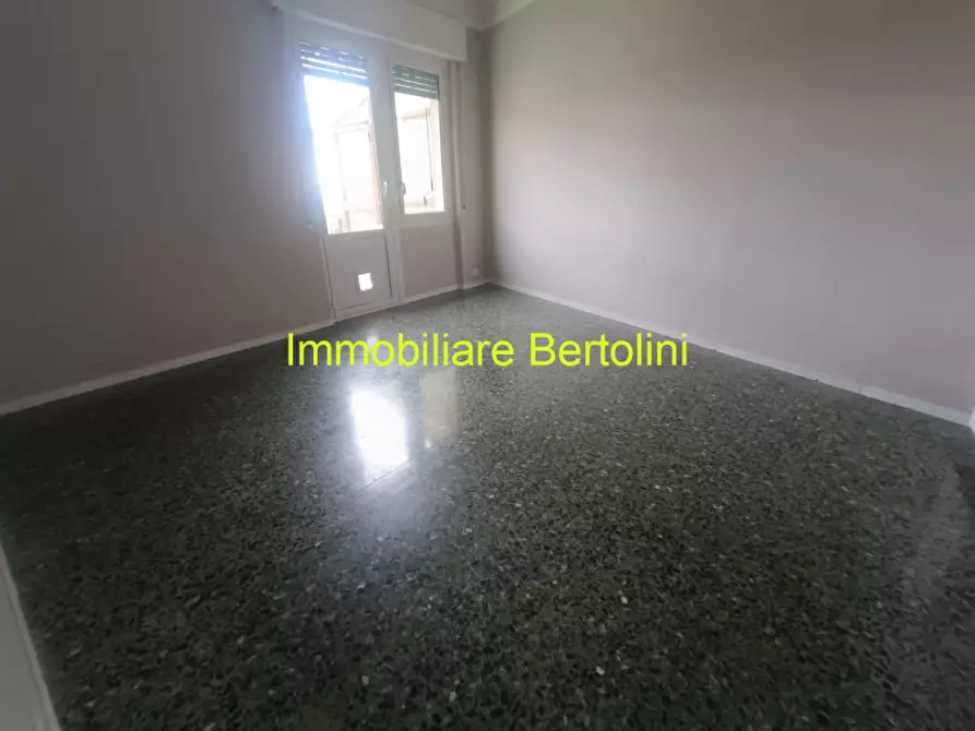 Immagine 5 di Appartamento in vendita  in CORSO INGLESI a San Remo
