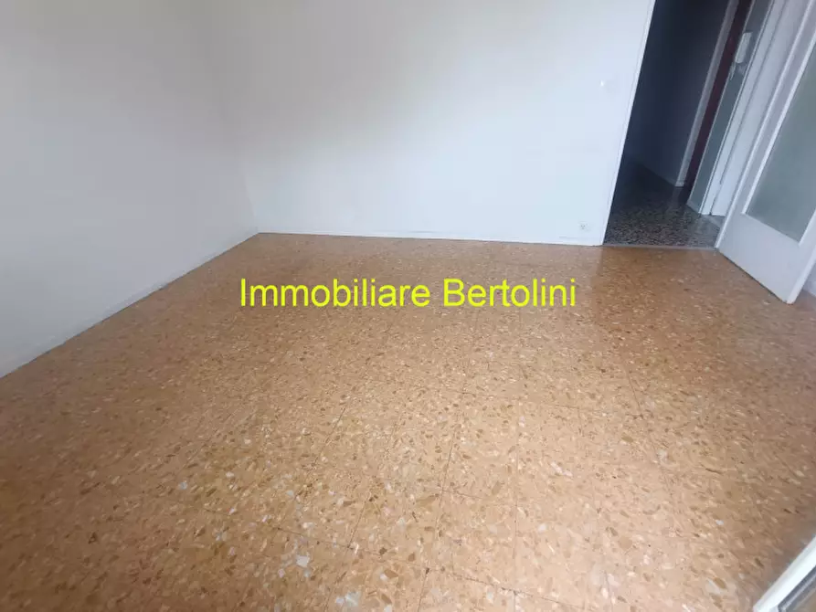 Immagine 10 di Appartamento in vendita  in CORSO INGLESI a San Remo