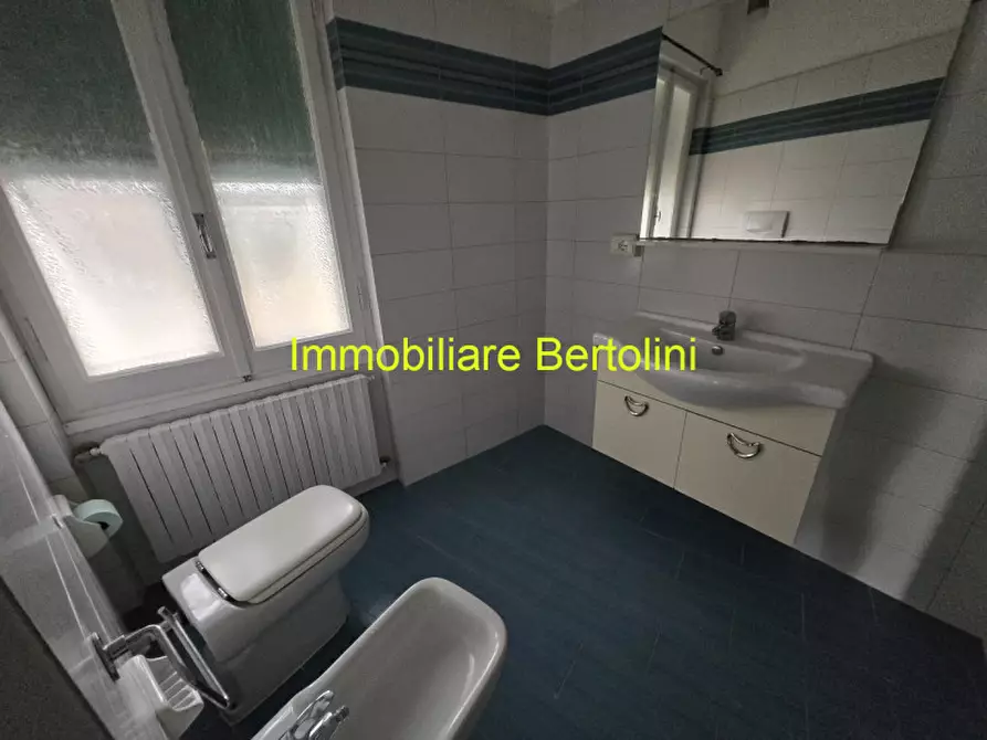 Immagine 15 di Appartamento in vendita  in CORSO INGLESI a San Remo
