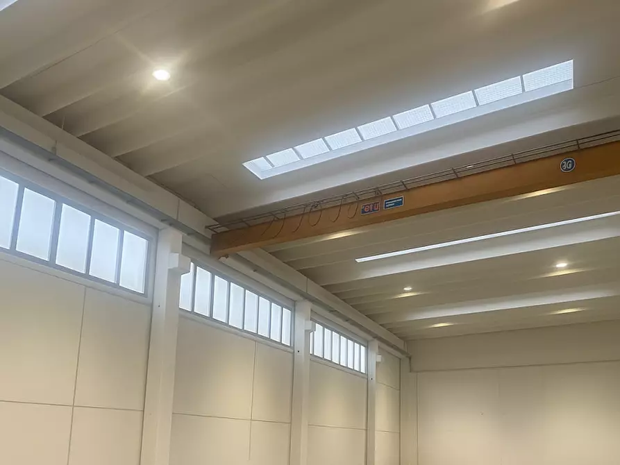 Immagine 4 di Capannone industriale in vendita  a Piombino Dese