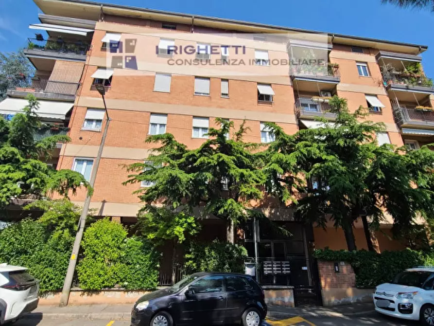 Immagine 2 di Appartamento in vendita  in Viale Sicilia a Verona