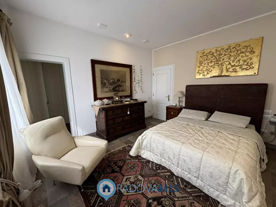 Immagine 18 di Villa in affitto  in Via Friuli a Padova