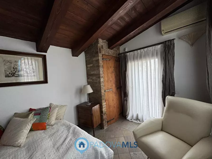 Immagine 22 di Villa in affitto  in Via Friuli a Padova