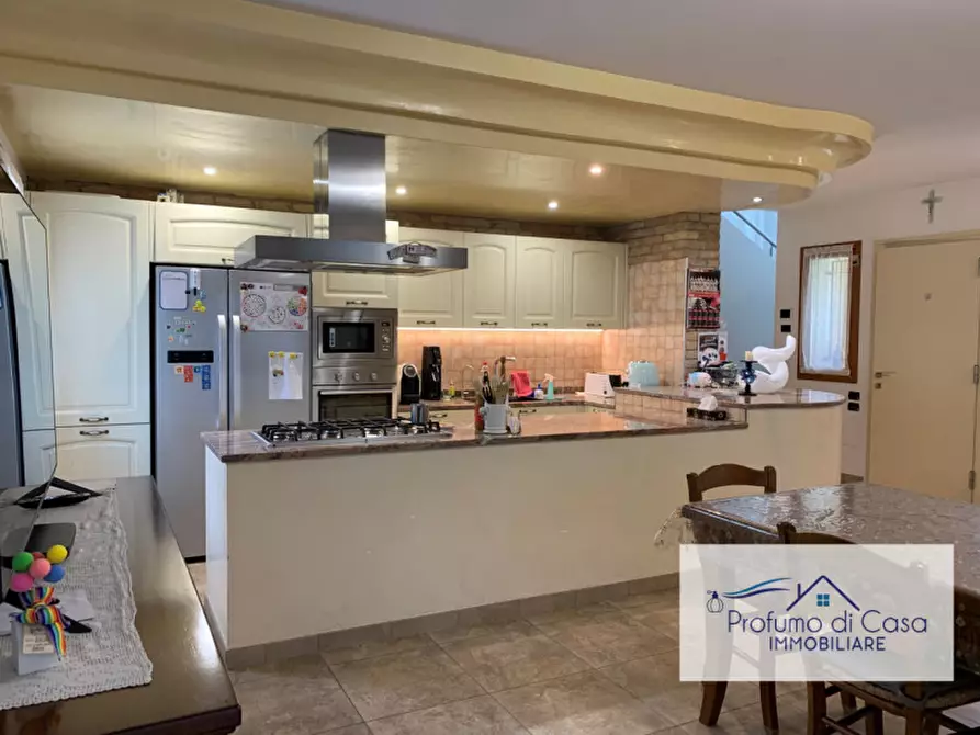 Immagine 3 di Villa in vendita  in Via Santo Stefano a Vigonza