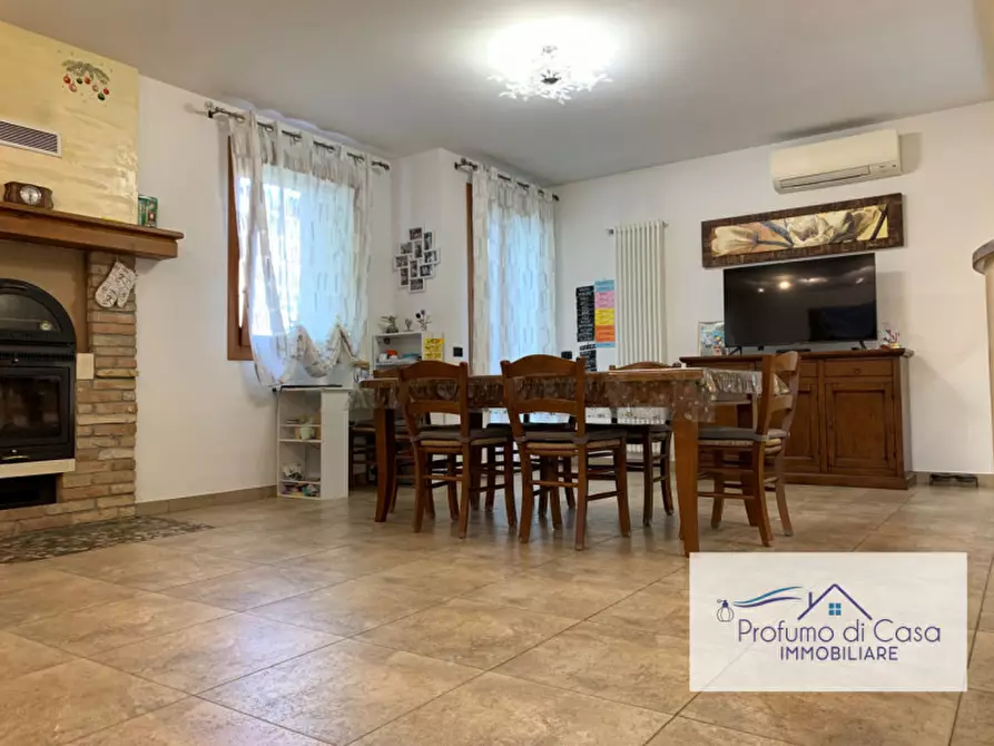 Immagine 5 di Villa in vendita  in Via Santo Stefano a Vigonza