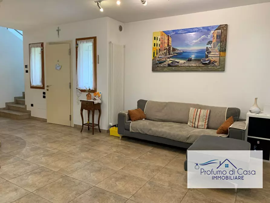 Immagine 10 di Villa in vendita  in Via Santo Stefano a Vigonza