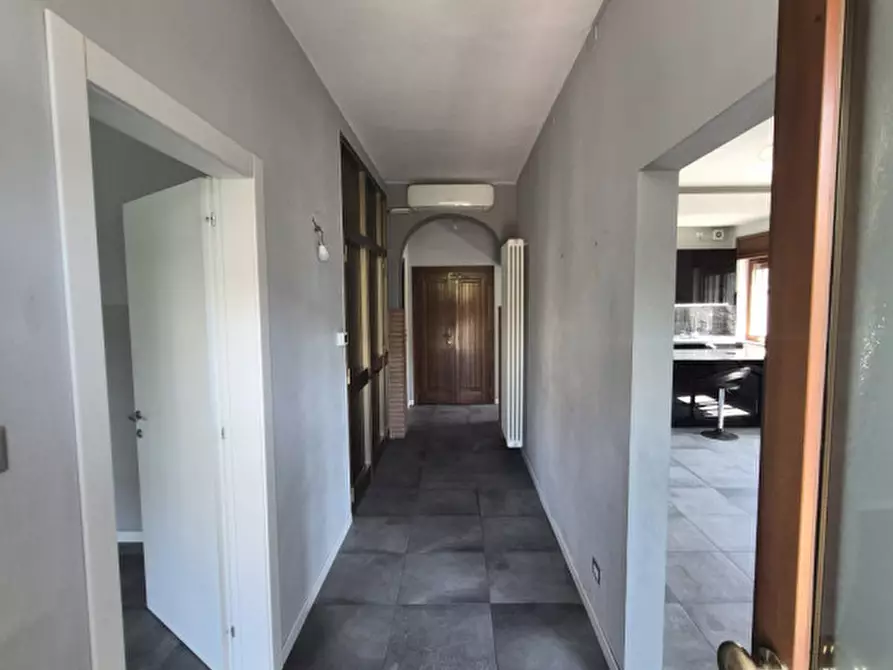 Immagine 3 di Casa indipendente in affitto  a Monteforte D'alpone