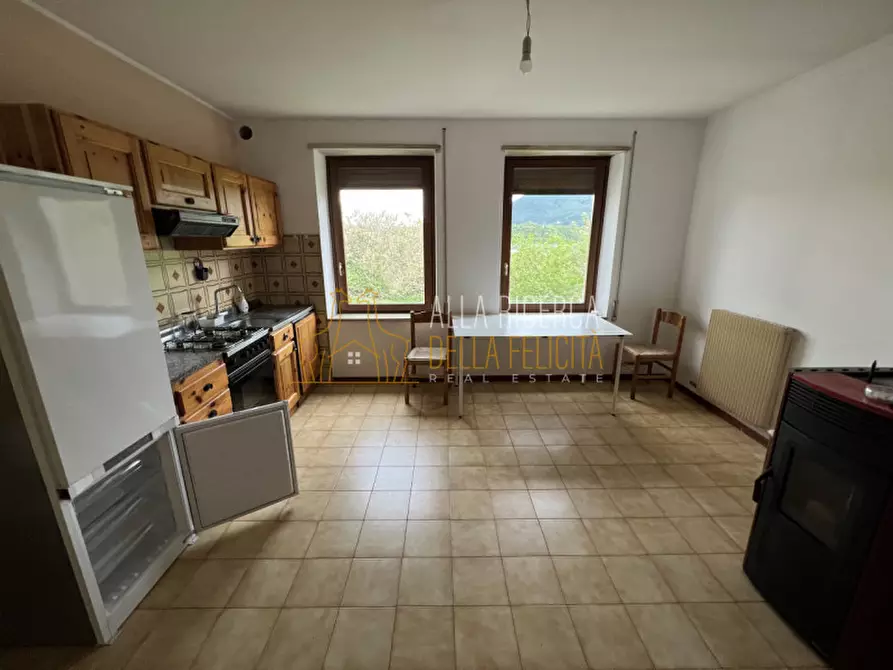 Immagine 1 di Appartamento in vendita  in Via Monte Cimone 10 a Caltrano