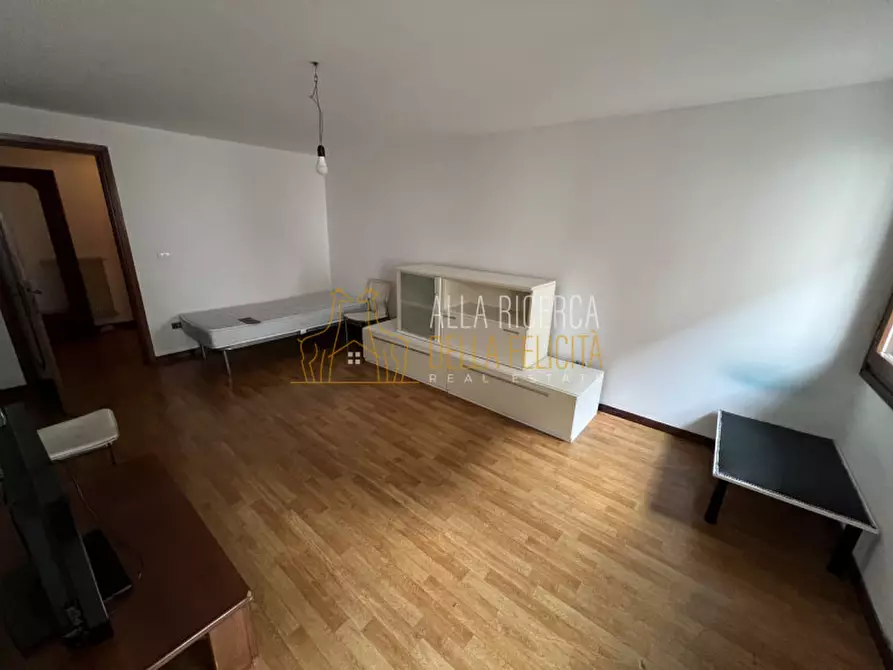 Immagine 9 di Appartamento in vendita  in Via Monte Cimone 10 a Caltrano
