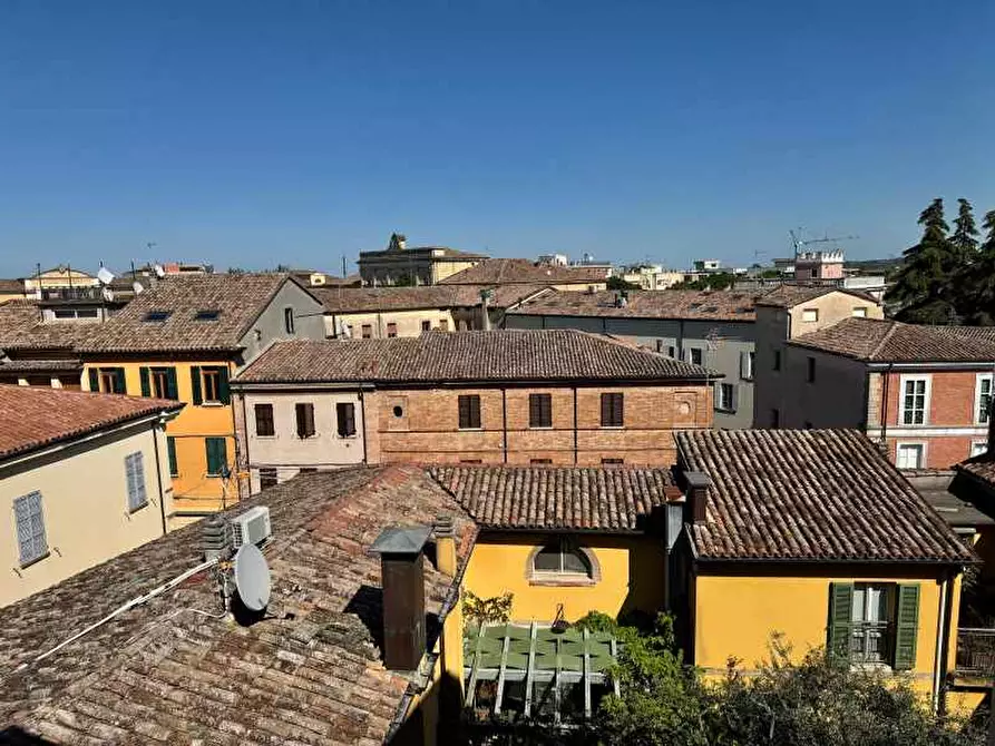 Immagine 17 di Appartamento in affitto  a Santarcangelo Di Romagna