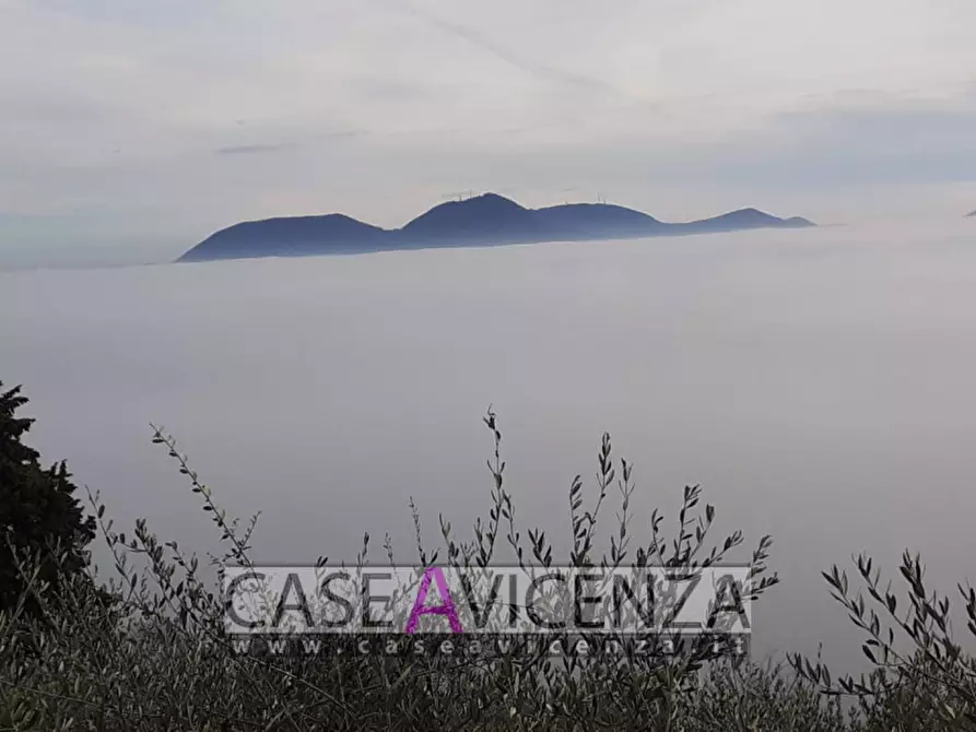Immagine 17 di Villa in vendita  in Via Chiesa a Nanto