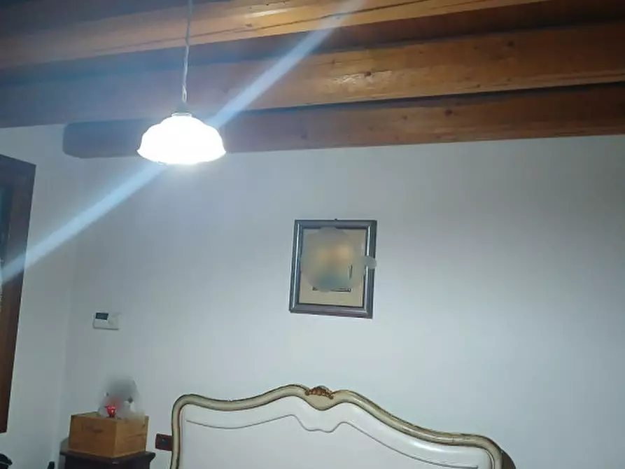 Immagine 26 di Villa in vendita  in Via Chiesa a Nanto