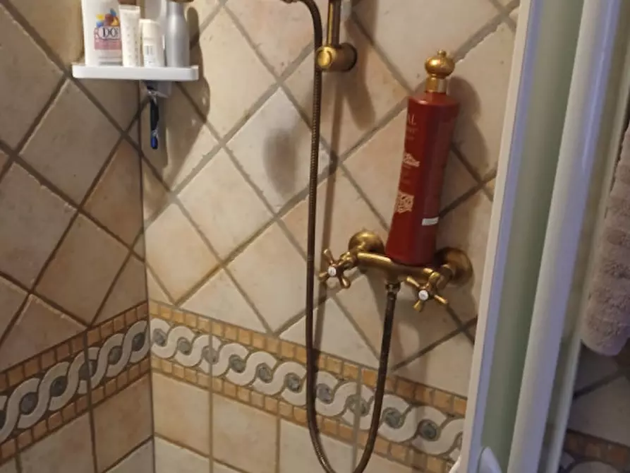Immagine 30 di Villa in vendita  in Via Chiesa a Nanto