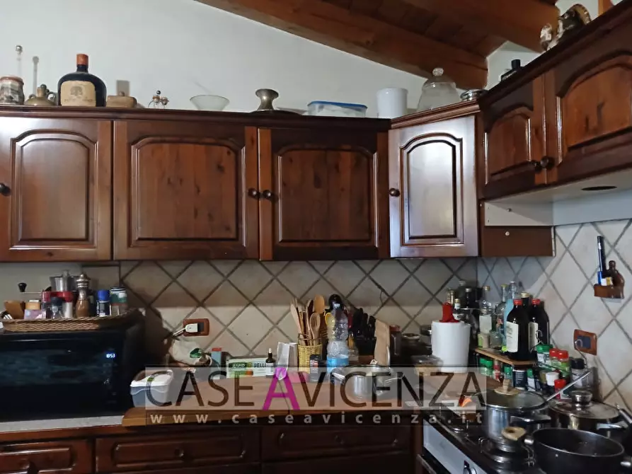 Immagine 42 di Villa in vendita  in Via Chiesa a Nanto
