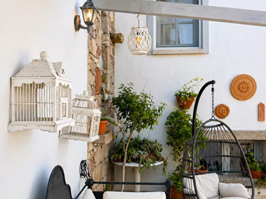 Immagine 8 di Villa in vendita  in VIA SOLE RUIU a Olbia